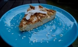 Saftiger Protein-Kokoskuchen