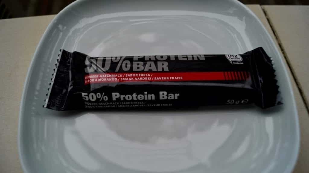 Aldi 50% Protein Riegel im Erdbeer-Geschmack