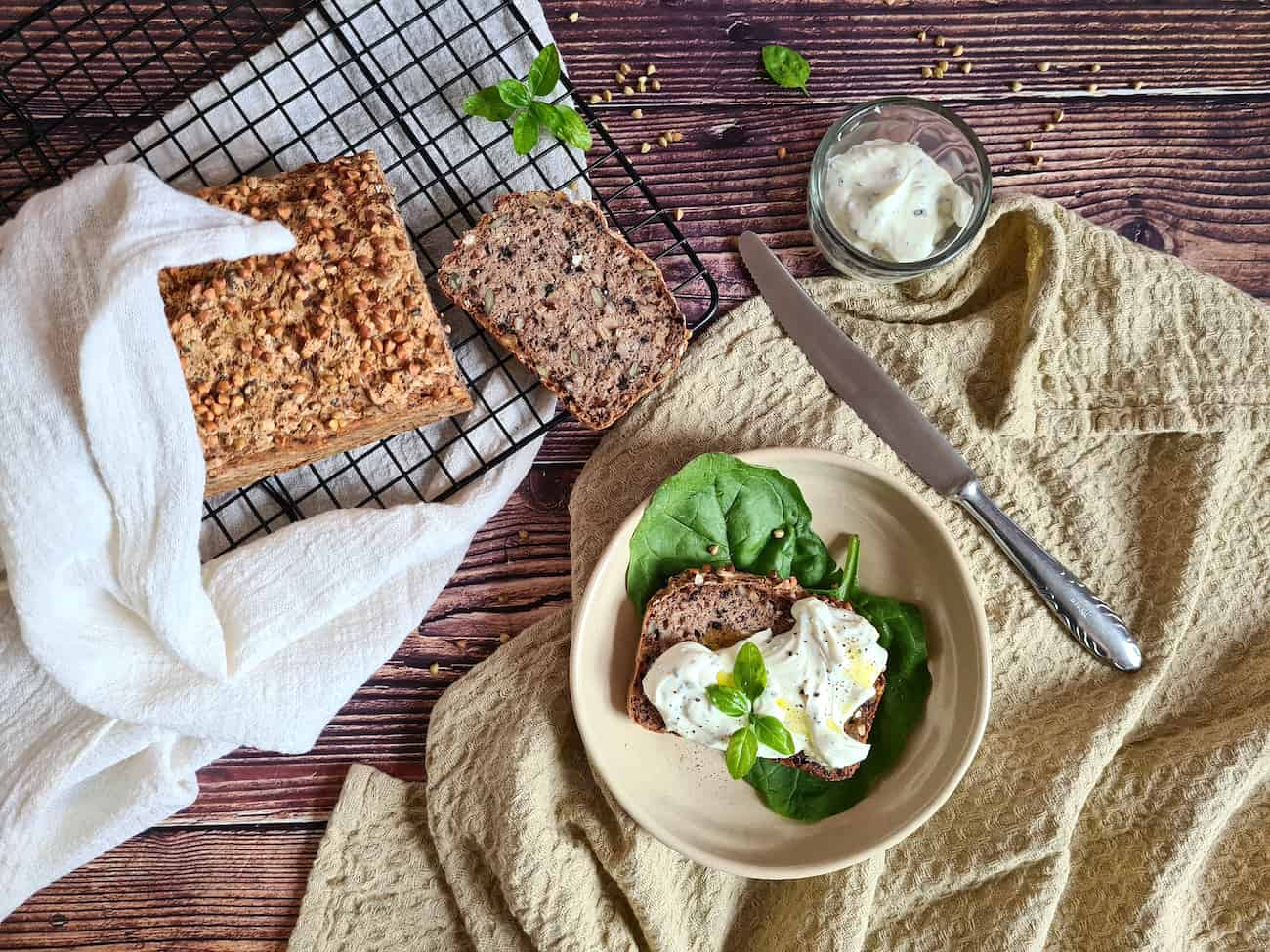 Buchweizenbrot mit Firschkäse