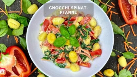 Gesunde Gnocchi-Spinat-Pfanne - Gnocchis mit Spinat und Gemüse