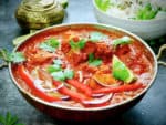 Leichtes Chicken Madras - Indisches Madras Curry mit Kokosmilch