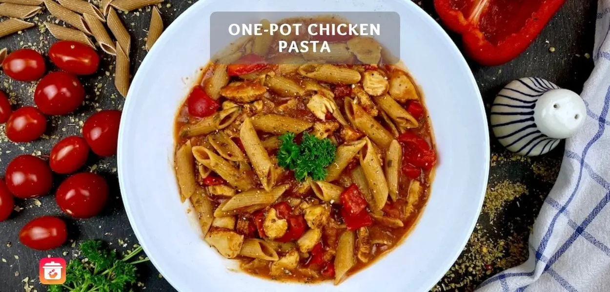 One-Pot Chicken Pasta - gesunde One-Pot Pasta mit Hähnchen und Paprika