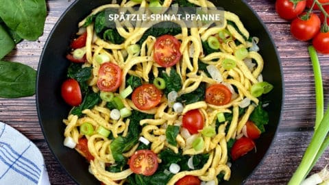 Spätzle-Spinat-Pfanne - Spätzlepfanne mit Spinat & Tomaten