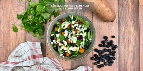 Süßkartoffel-Feldsalat mit Blaubeeren – herzhaft trifft süß