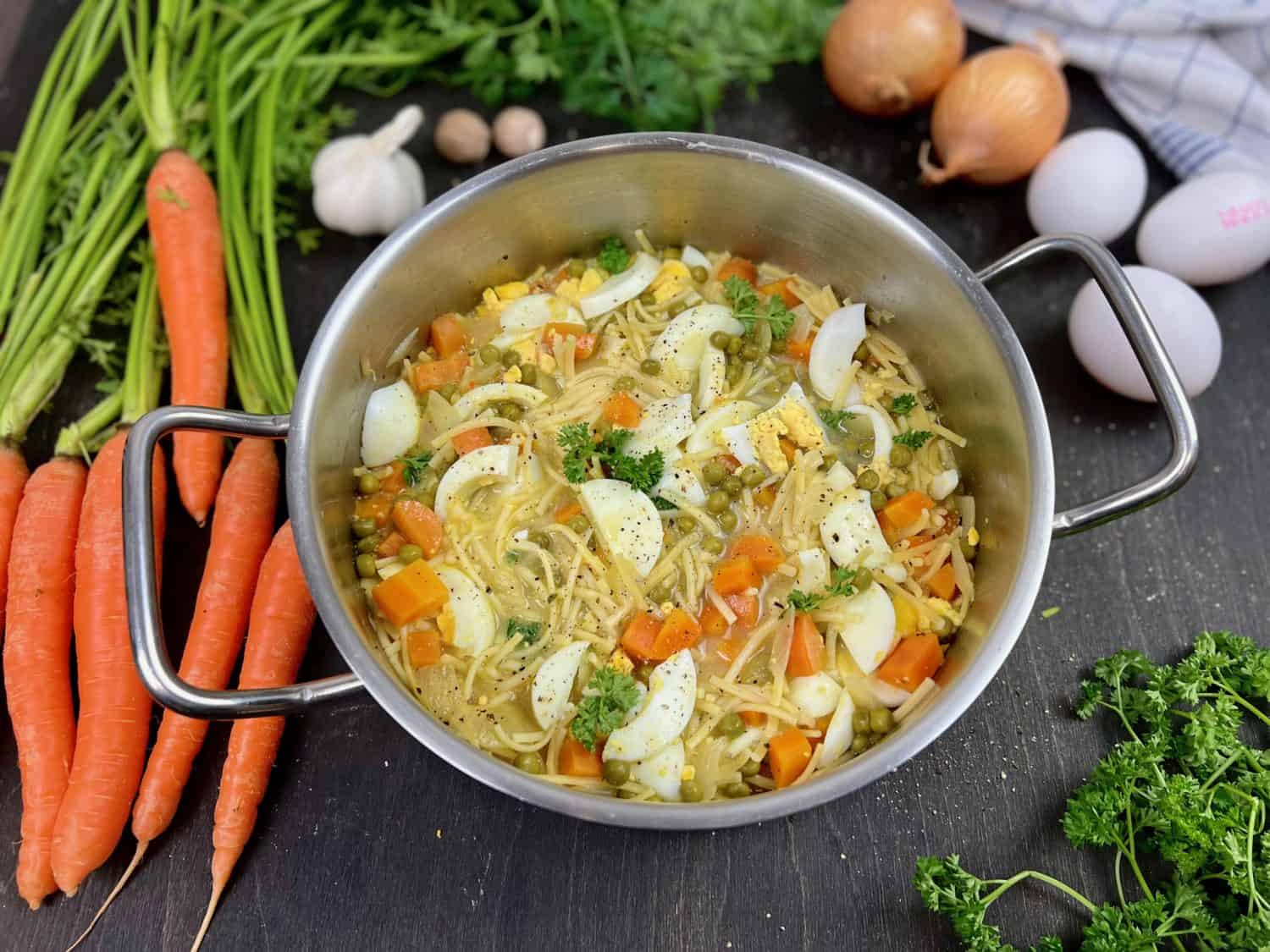 Vegetarische Alternative zur Hühnersuppe