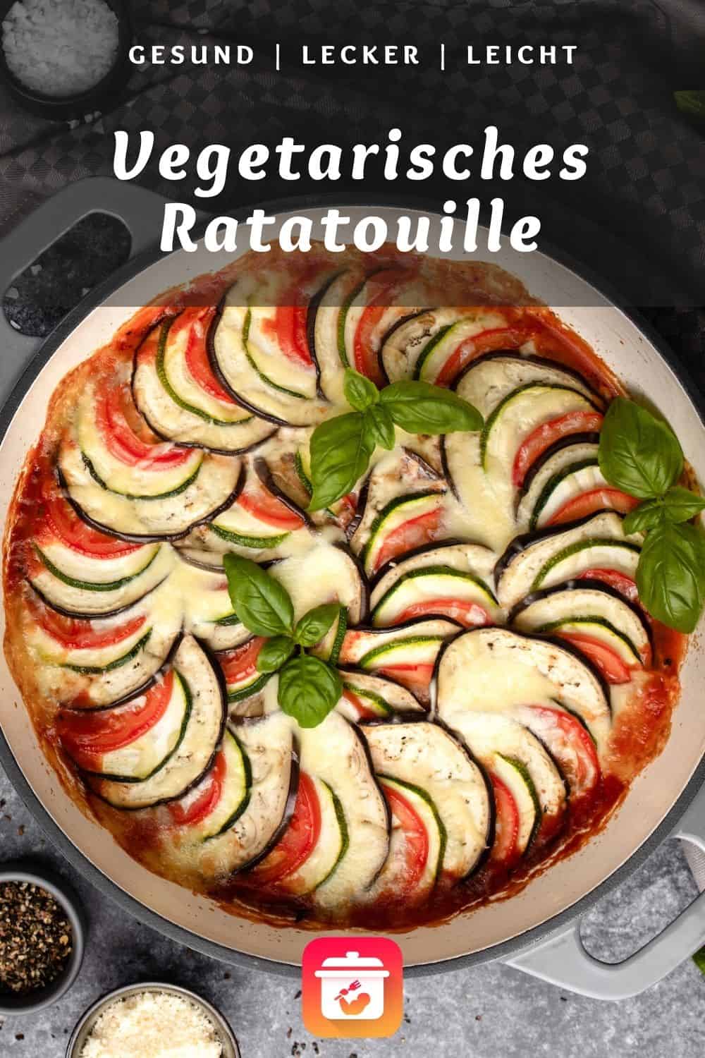 Vegetarisches Ratatouille aus dem Ofen mit Mozzarella