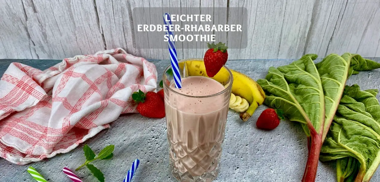 leichter Erdbeer-Rhabarber Smoothie